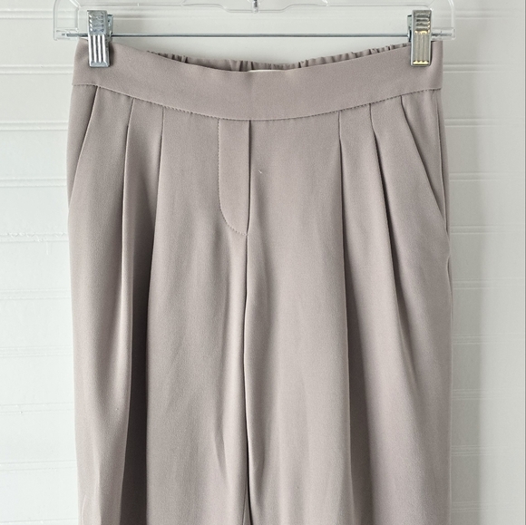 Aritzia Babaton Cohen Pull-On Cropped Pant 00 - Picture 5 of 9